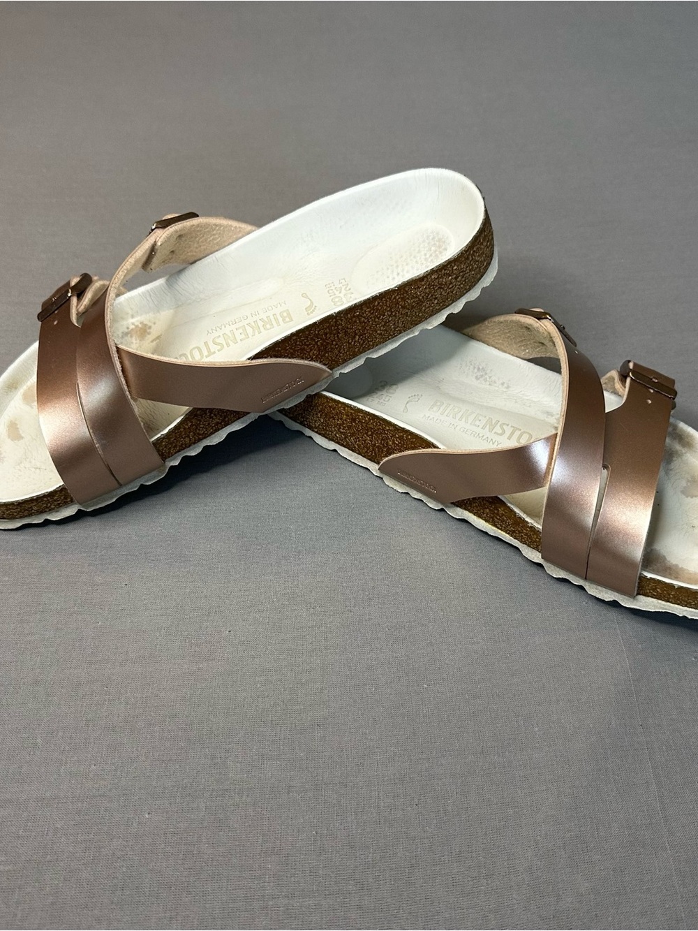 Birkenstock‎ Women's Metallic Rose Cross-Strap Slide Sandals